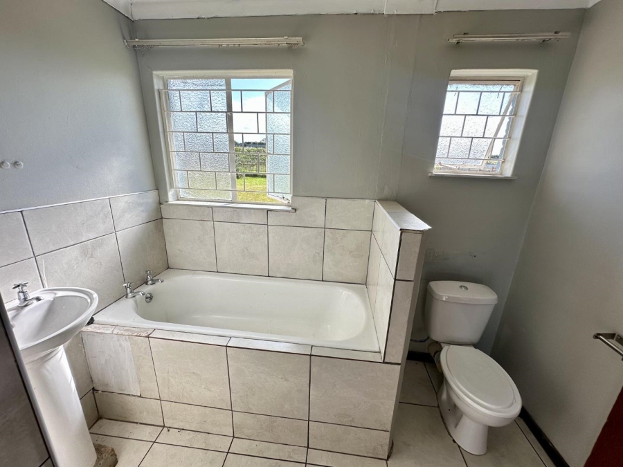 4 Bedroom Property for Sale in Fauna Free State